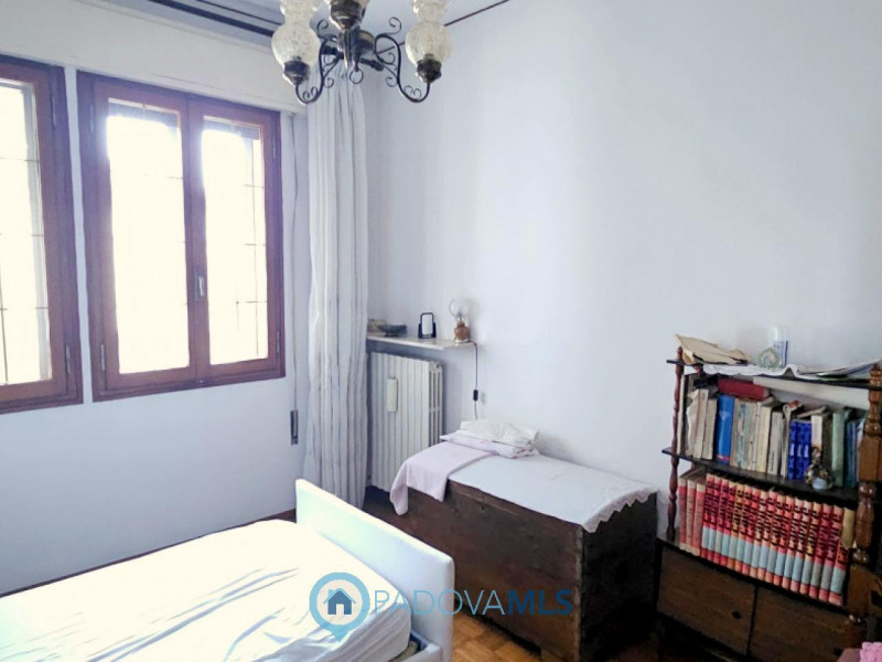 Immobile in esclusiva al Gruppo Padova MLS

VIGONZA CENTRO In posizione centrale e tranquilla, su...