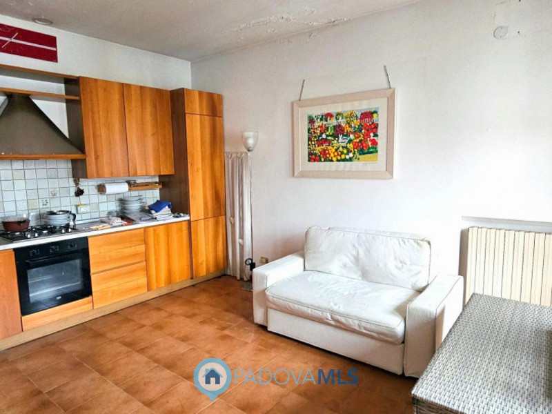 Immobile in esclusiva al Gruppo Padova MLS

VIGONZA CENTRO In posizione centrale e tranquilla, su...