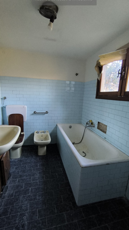 Scopri questa porzione di testa situata nel cuore del caratteristico comune di Vittorio Veneto, n...