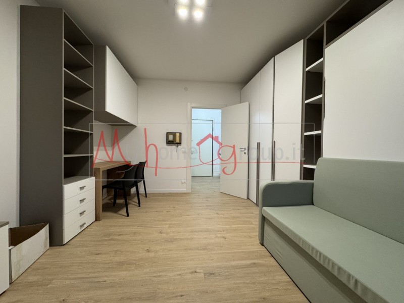 PADOVA NAZARETH: Monolocale situato al secondo piano servito da ascensore, completamente ristrutt...