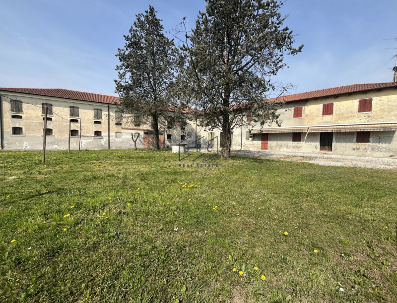 Navolè di Gorgo al Monticano (Treviso)


Se sei un amante della campagna e cerchi la tranquillità...