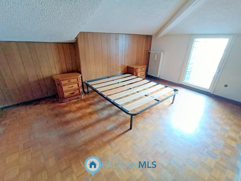 Immobile in esclusiva al Gruppo Padova MLS

Padova in zona Fiera comoda agli istituti universitar...