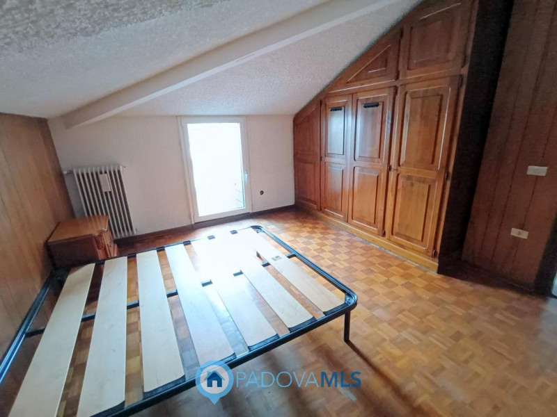 Immobile in esclusiva al Gruppo Padova MLS

Padova in zona Fiera comoda agli istituti universitar...