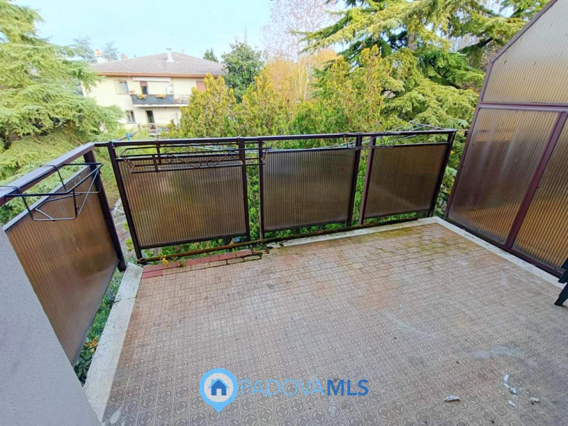 Immobile in esclusiva al Gruppo Padova MLS

Padova in zona Fiera comoda agli istituti universitar...