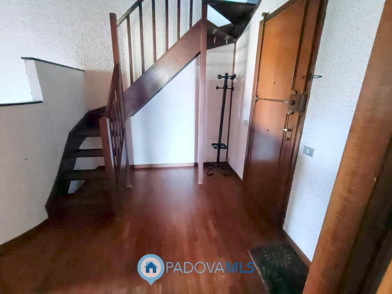 Immobile in esclusiva al Gruppo Padova MLS

Padova in zona Fiera comoda agli istituti universitar...