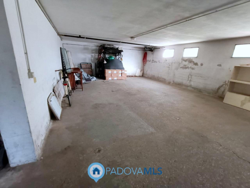 Immobile in esclusiva al Gruppo Padova MLS

Padova in zona Fiera comoda agli istituti universitar...