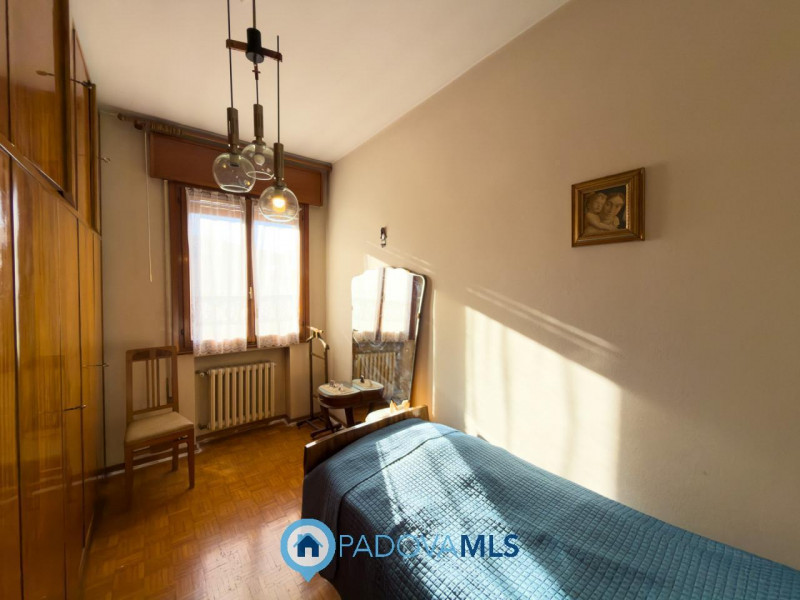 Immobile in esclusiva al Gruppo Padova MLS
PADOVA – Zona Ponte di Brenta

In un contesto residenz...