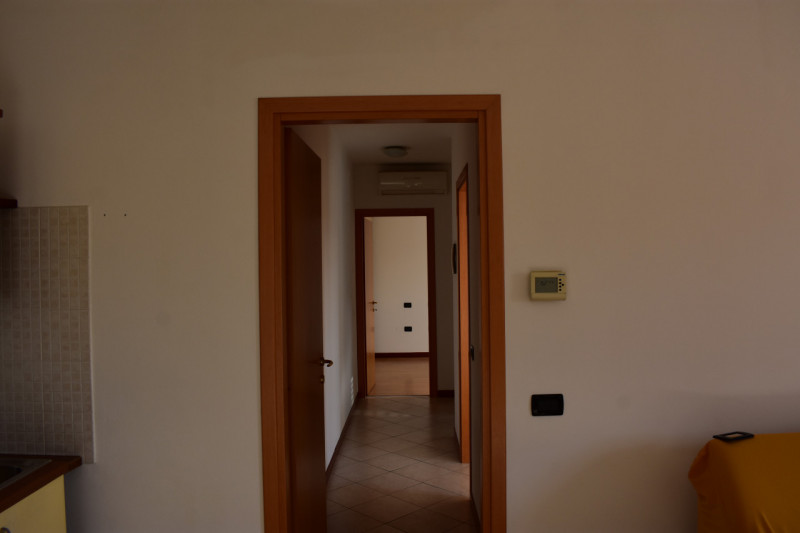 Scopri questa imperdibile opportunità di acquisto nel cuore di Casalserugo! Proponiamo un apparta...