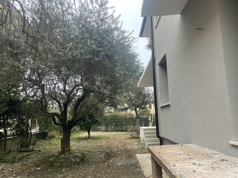 Scopri questi NUOVI BICAMERE IN CLASSE A2 inseriti in un piccolo contesto abitativo COMPLETAMENTE...