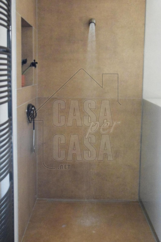 A soli 10 minuti dal centro di Padova e 10 minuti dai Colli Euganei, immersa nel verde più autent...