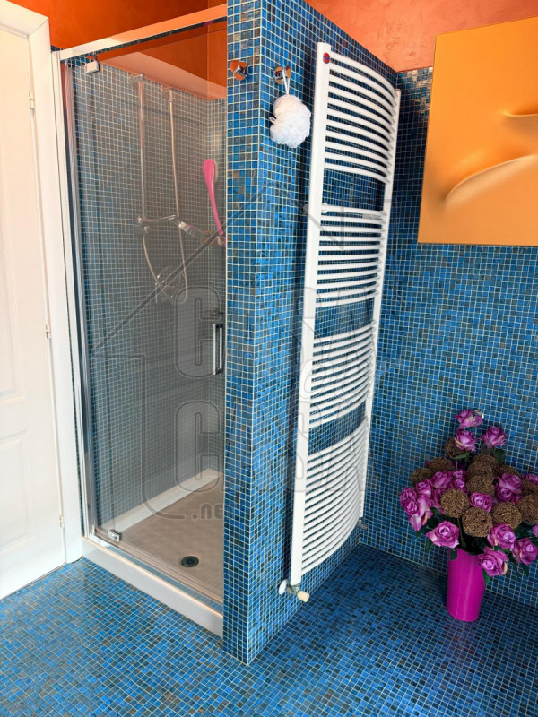 A soli 10 minuti dal centro di Padova e 10 minuti dai Colli Euganei, immersa nel verde più autent...