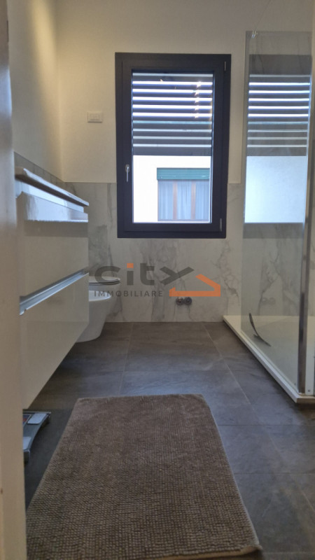 In tranquilla zona residenziale di San Giuseppe di Cassola, a pochi minuti dal centro di Bassano ...