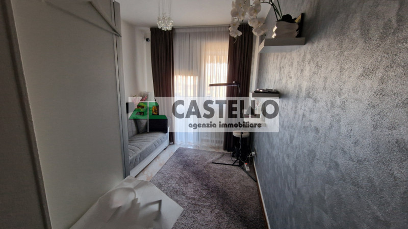 Cadoneghe Mejaniga spazioso appartamento su vano scala di 6 unità (lo stabile è composto da più v...