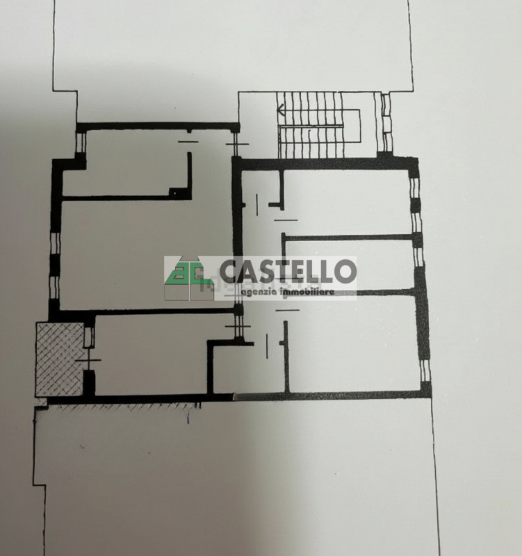 Cadoneghe Mejaniga spazioso appartamento su vano scala di 6 unità (lo stabile è composto da più v...