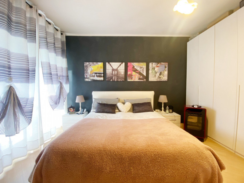 (Per INFO Mara 3481536890) A Jesolo Lido, zona Piazza Milano, siamo a proporre in vendita interes...