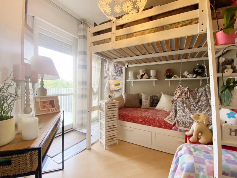 (Per INFO Mara 3481536890) A Jesolo Lido, zona Piazza Milano, siamo a proporre in vendita interes...