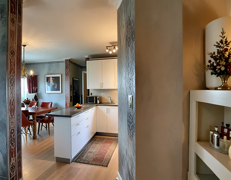 (Per INFO Mara 3481536890) A Jesolo Lido, zona Piazza Milano, siamo a proporre in vendita interes...