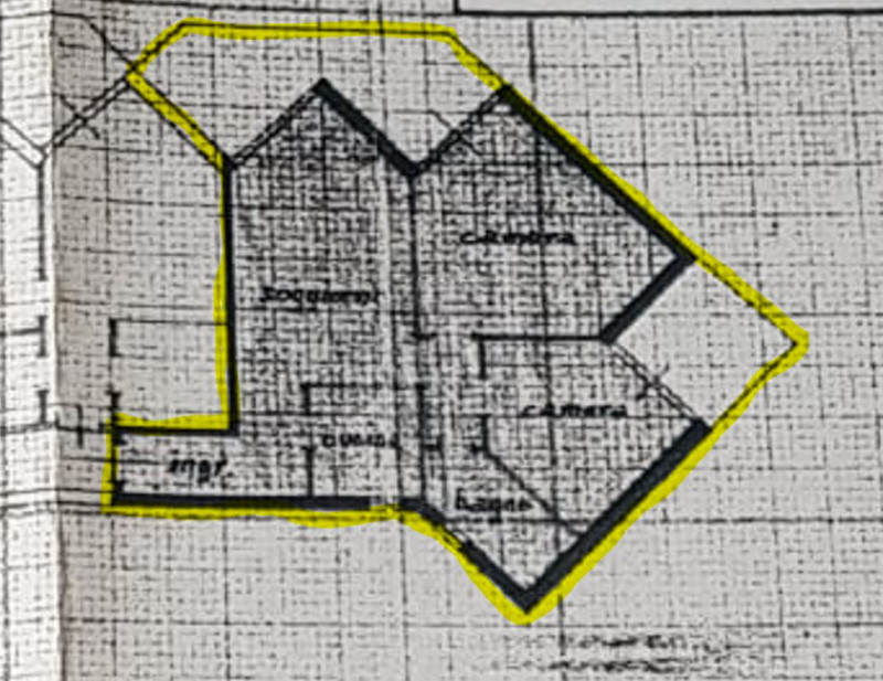 (Per INFO Mara 3481536890) A Jesolo Lido, zona Piazza Milano, siamo a proporre in vendita interes...