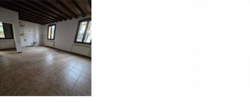 AT - PD126

Vendesi all'asta appartamento su due piani in data 20 febbraio 2026

Aappartamento su...