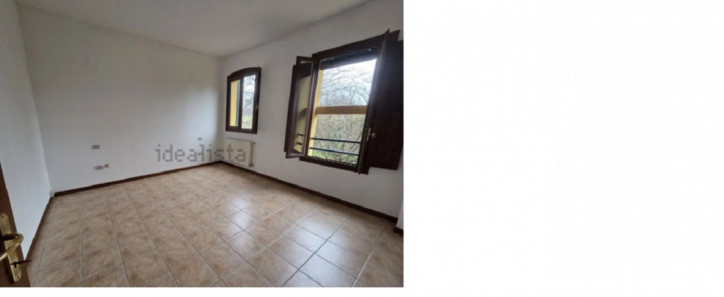 AT - PD126

Vendesi all'asta appartamento su due piani in data 20 febbraio 2026

Aappartamento su...