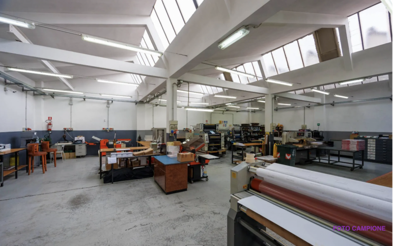 RIF: 125NM - FOSSO'(VE) - PER INFO 340 335 8378 - 0444/310220

Propongo in affitto un capannone d...