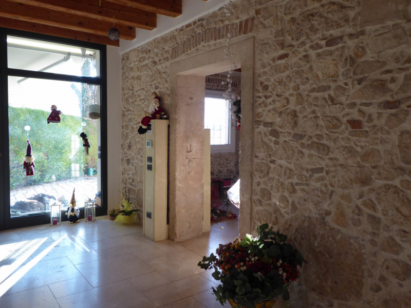 In una delle località più suggestive di Arcugnano, precisamente nella storica zona di Fimon, vi p...