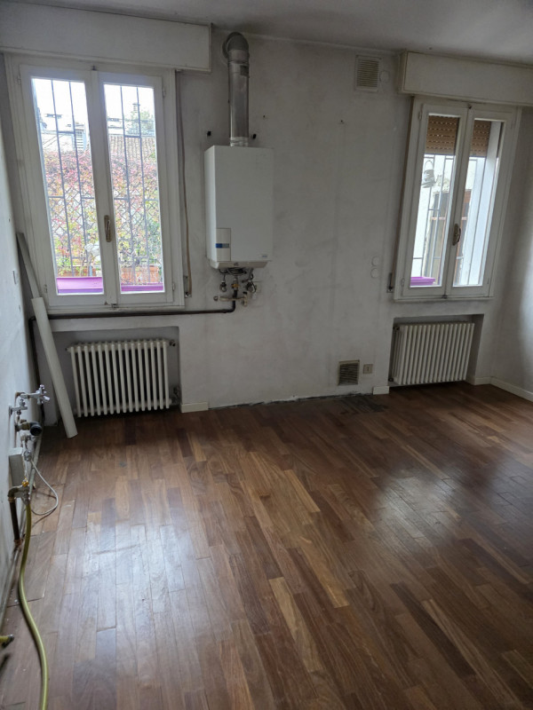 Scopri questo affascinante appartamento libero in vendita, situato nel prestigioso centro storico...