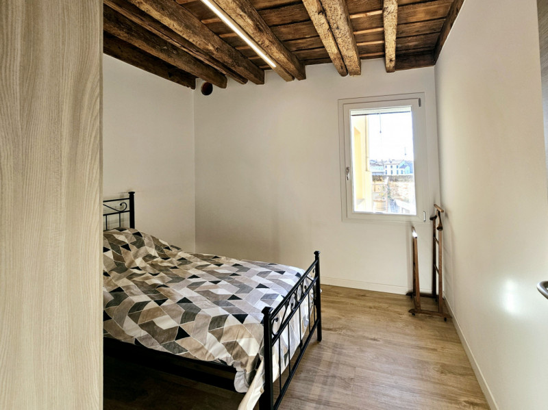 Comodo al centro di Monselice, proponiamo in affitto moderno appartamento completamente ristruttu...