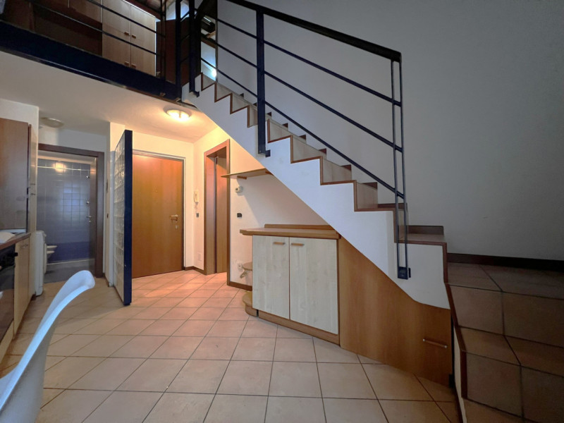 UBICAZIONE E CONTESTO

Nel cuore del centro storico di Vicenza, a soli 3 minuti a piedi dalla Bas...