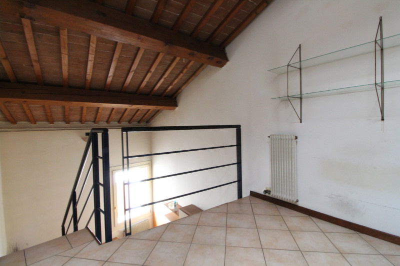 UBICAZIONE E CONTESTO

Nel cuore del centro storico di Vicenza, a soli 3 minuti a piedi dalla Bas...