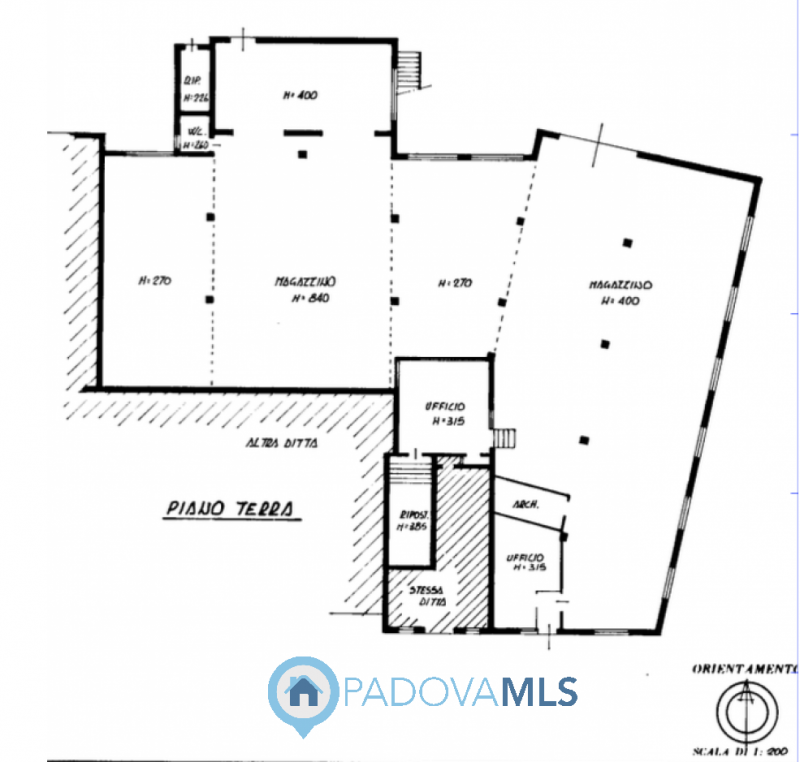Immobile in esclusiva al Gruppo Padova MLS
ARCELLA – STAZIONE  STRUTTURA COMMERCIALE con scoperto...