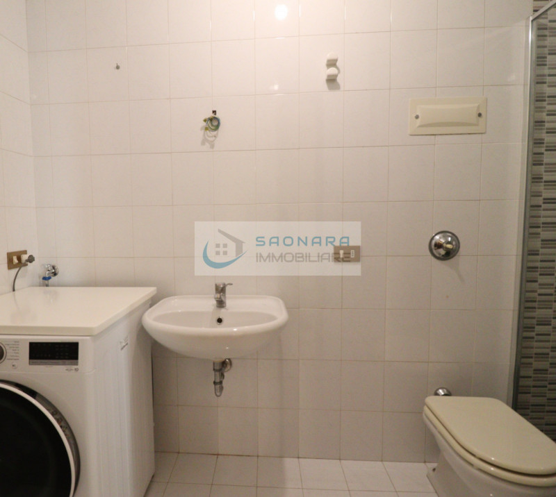 VILLATORA: appartamento al secondo e ultimo piano con ascensore in un condominio di dodici appart...