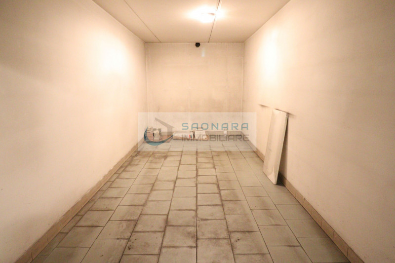 VILLATORA: appartamento al secondo e ultimo piano con ascensore in un condominio di dodici appart...