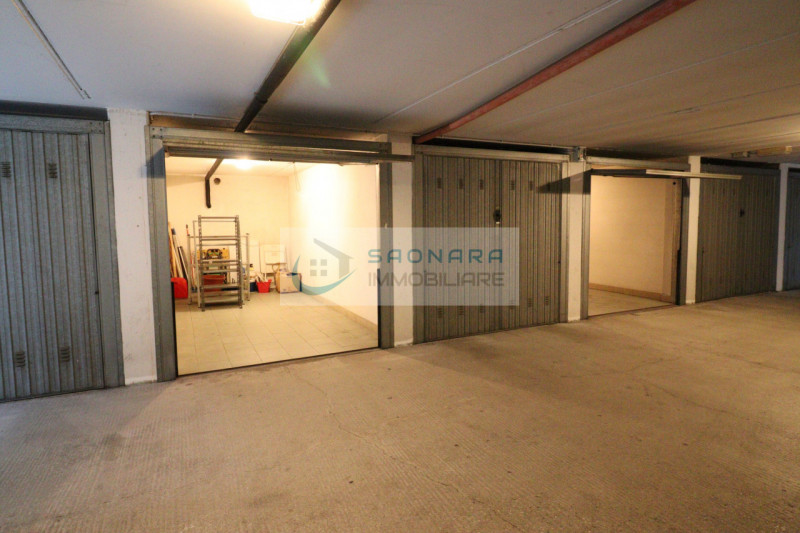 VILLATORA: appartamento al secondo e ultimo piano con ascensore in un condominio di dodici appart...