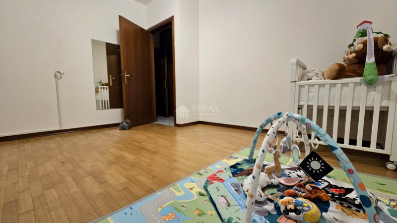 Si propone in esclusiva appartamento dalle introvabili caratteristiche in posizione centrale a po...