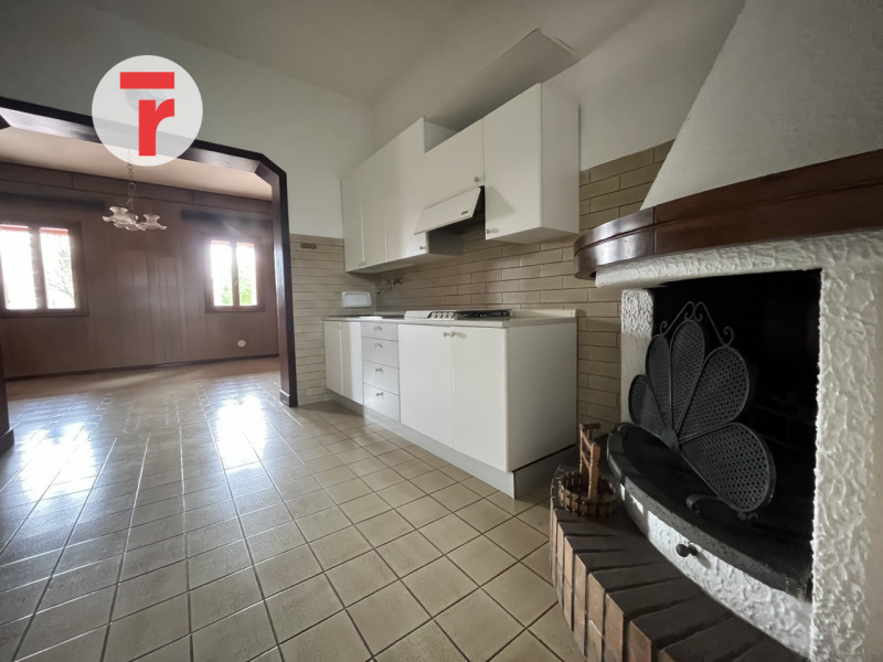 Località del Medico, frazione del Comune di Limena a due minuti dal centro paese e dai servizi.

...