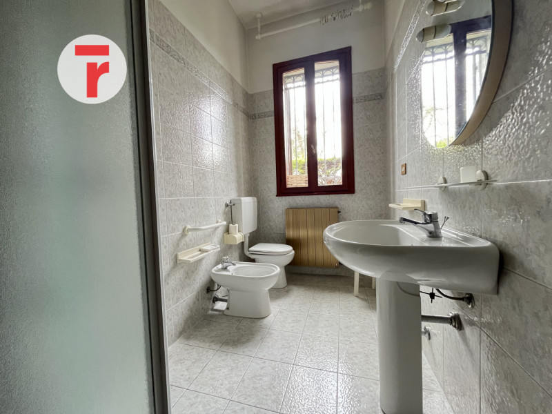 Località del Medico, frazione del Comune di Limena a due minuti dal centro paese e dai servizi.

...