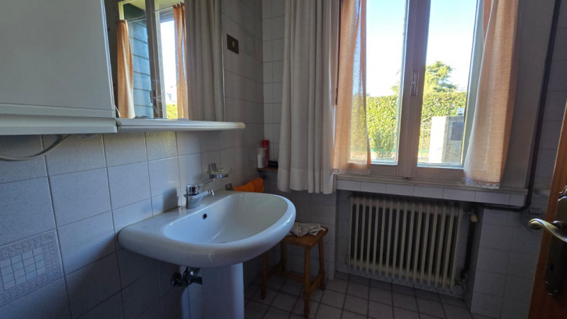 Cerchi una casa spaziosa, versatile e in posizione centrale, ideale per famiglie numerose o per c...