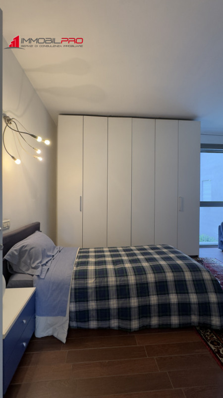 Nel cuore di Zanè (VI) proponiamo una soluzione residenziale introvabile: un appartamento duplex ...