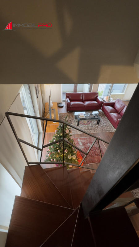 Nel cuore di Zanè (VI) proponiamo una soluzione residenziale introvabile: un appartamento duplex ...