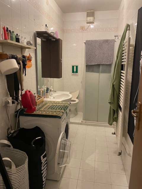 Oggi vi proponiamo un appartamento sito a Fossò in contesto unico per comodità a tutti i servizi ...