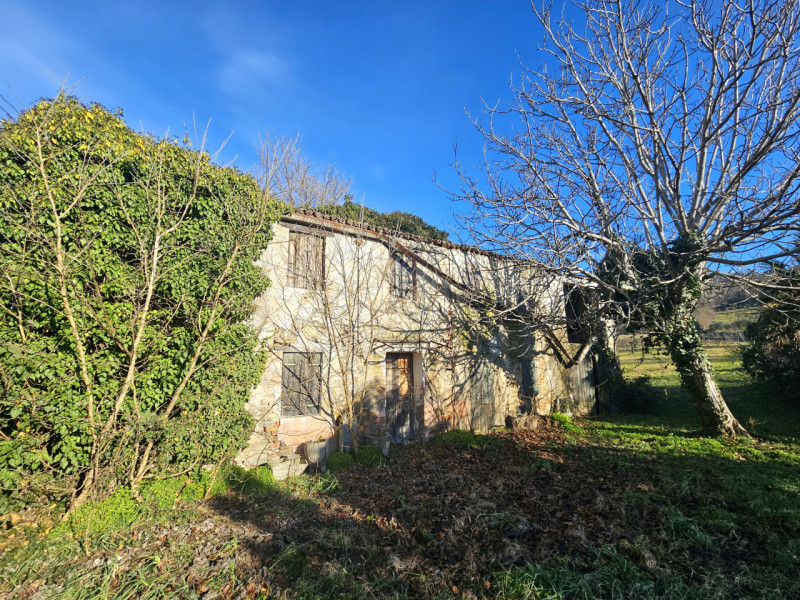 In una splendida posizione tra Este e Rivadolmo, proponiamo in vendita rustico completamente da r...