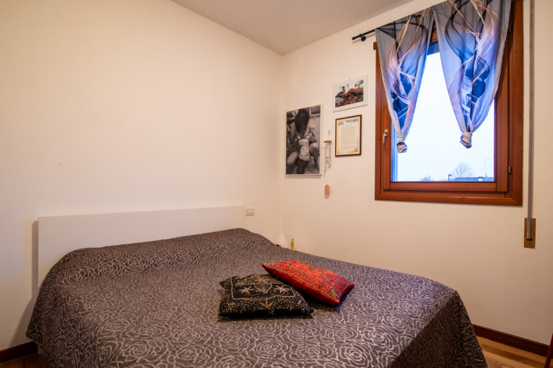 In zona residenziale tranquilla e ben servita, proponiamo in vendita un accogliente appartamento ...