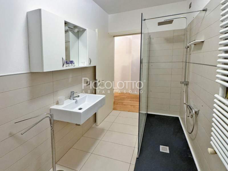 Rif. A5419 - Montebelluna, in privilegiata posizione centrale, appartamento in affitto in grazios...