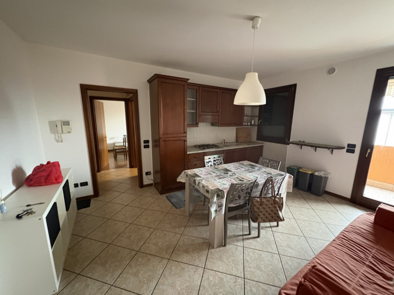 ZONA PONTEROTTO
LIBERO DA SUBITO


INFO E/O APPUNTAMENTO SOLO TRAMITE MAIL SULL' OFFERTA DI LOCAZ...