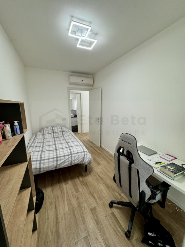 Ubicato a Chiesanuova e nelle immediate vicinanze di Corso Milano, proponiamo in vendita splendid...