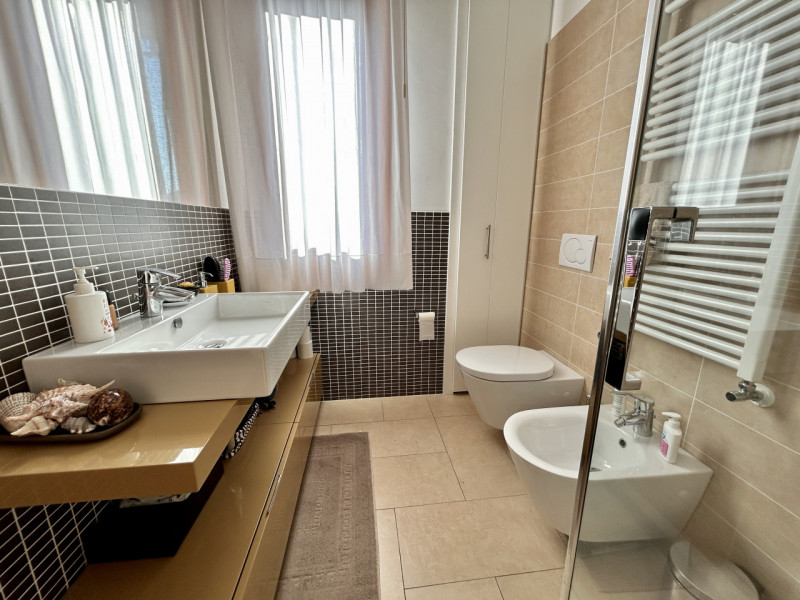 In una delle zone più richieste di Vicenza, a pochissimi passi dal centro storico e comodamente s...