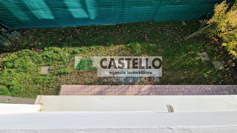 Campodarsego zona Fiumicello, ti proponiamo una spaziosa porzione di bifamiliare già libera, pron...