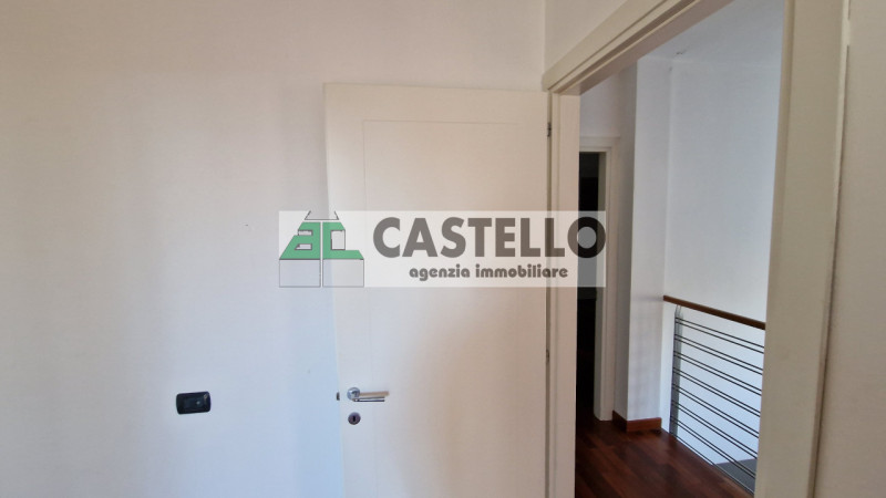 Campodarsego zona Fiumicello, ti proponiamo una spaziosa porzione di bifamiliare già libera, pron...