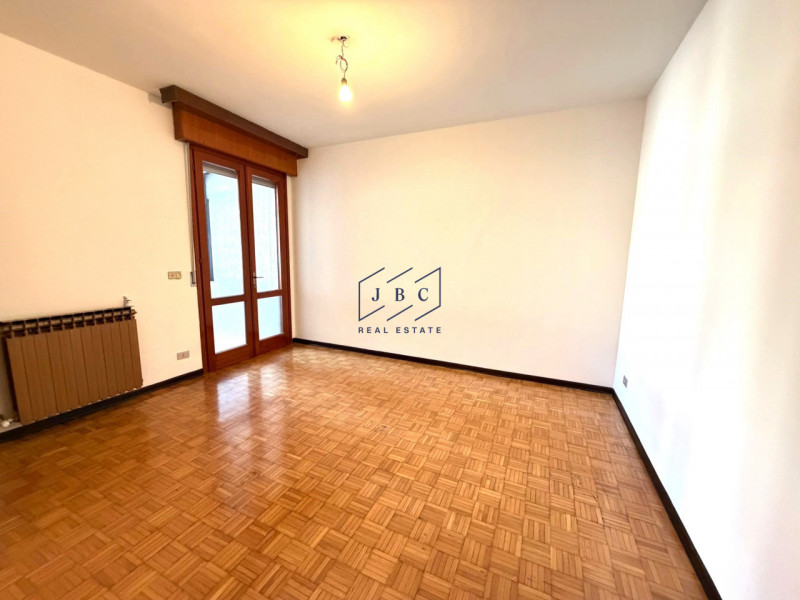 MOTTA DI LIVENZA - (TV) 
Proponiamo a Motta di Livenza una casa singola costruita a fine anni '70...